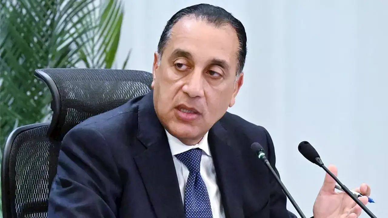 مدبولي: مصر تواصل جهود تهدئة الأوضاع الإقليمية وتوفير السلع الاستراتيجية للأسواق المحلية